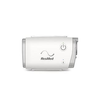 airmini-travel-PAP-machine-front-view-resmed (2)